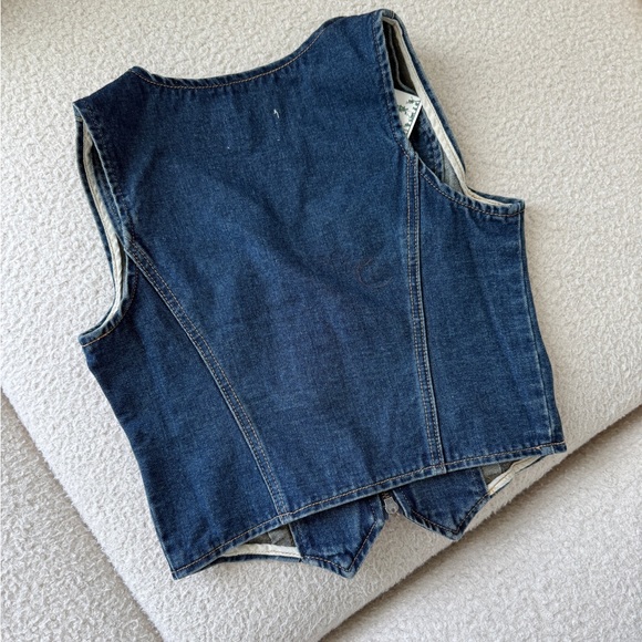 Denim Zip-Up Vest - Picture 2 of 2